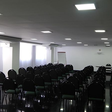 בלו הוריזונטה Frimas Pampulha Hotel מראה חיצוני תמונה