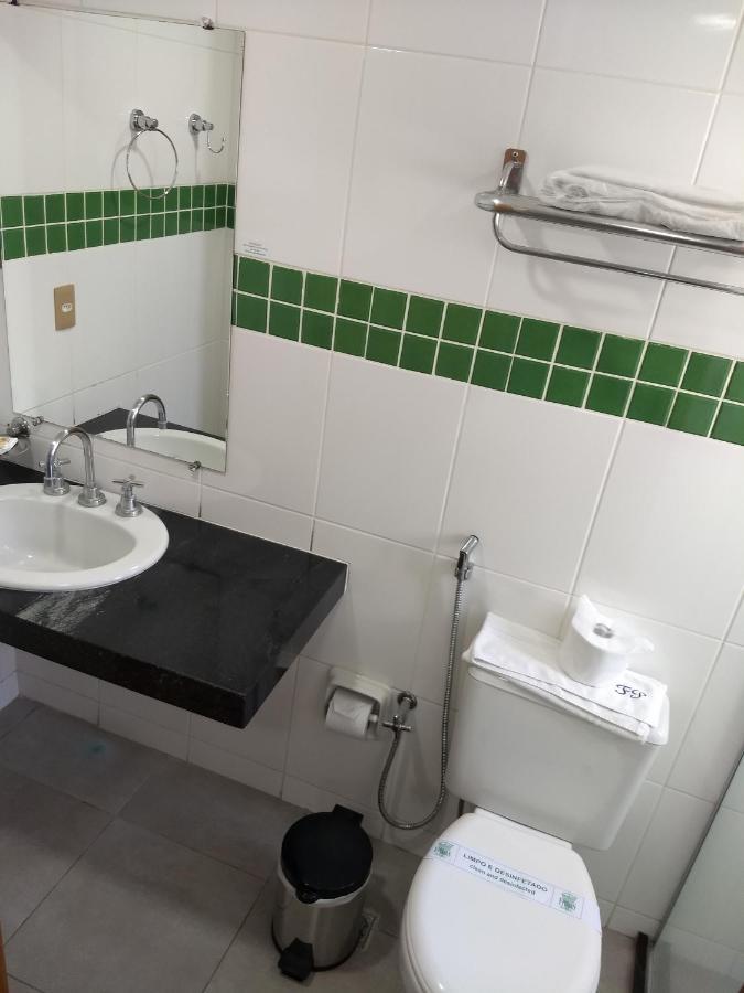 בלו הוריזונטה Frimas Pampulha Hotel מראה חיצוני תמונה