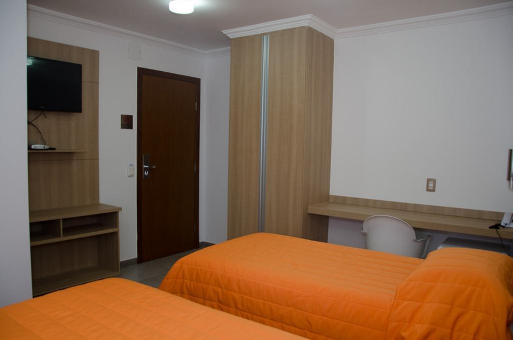 בלו הוריזונטה Frimas Pampulha Hotel מראה חיצוני תמונה